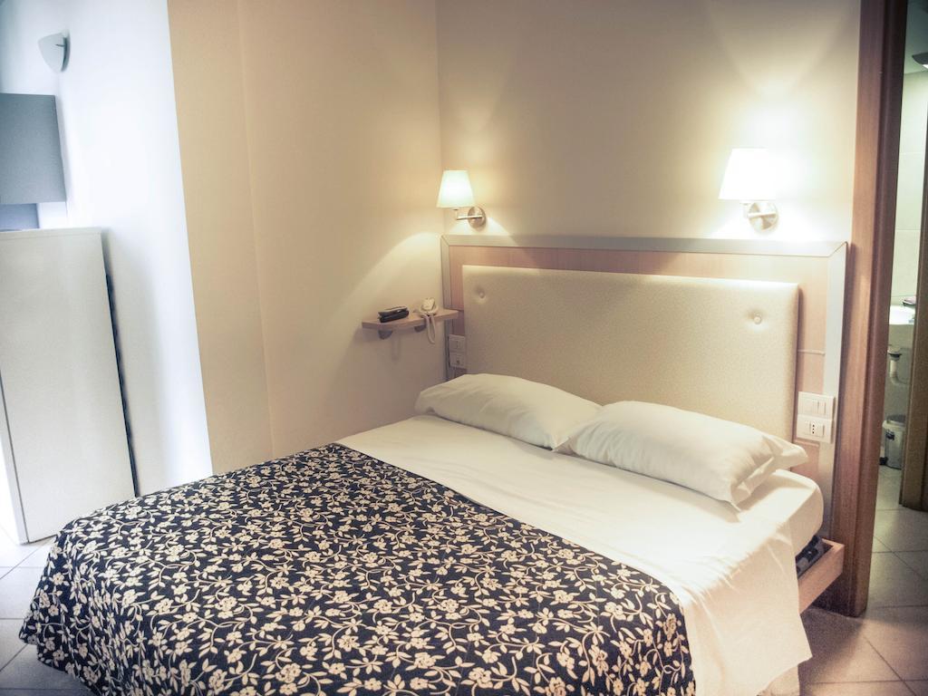 Residence T2 Римини Номер фото