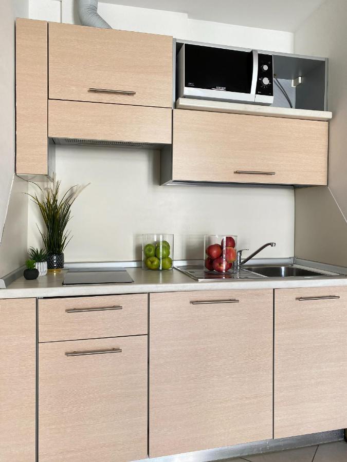 Residence T2 Римини Экстерьер фото
