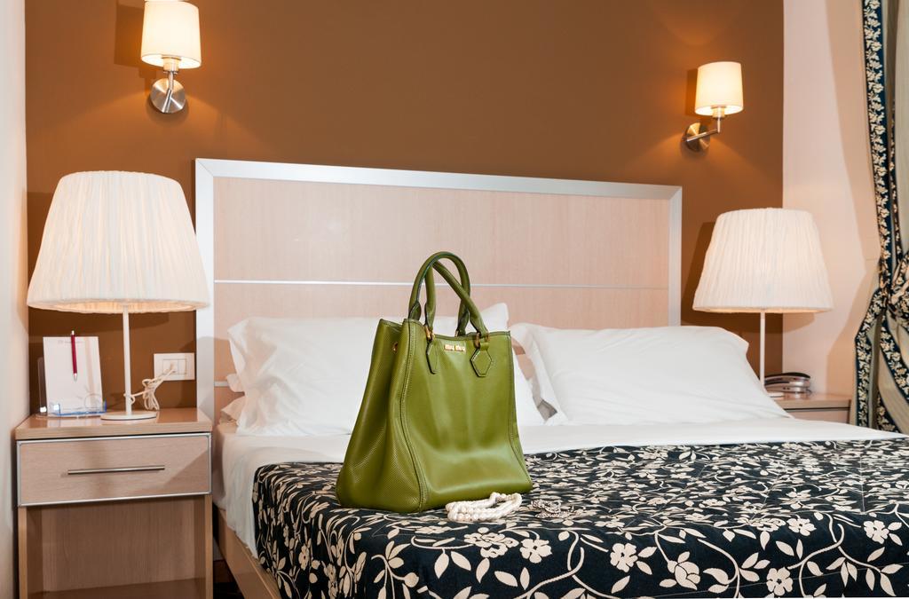 Residence T2 Римини Экстерьер фото